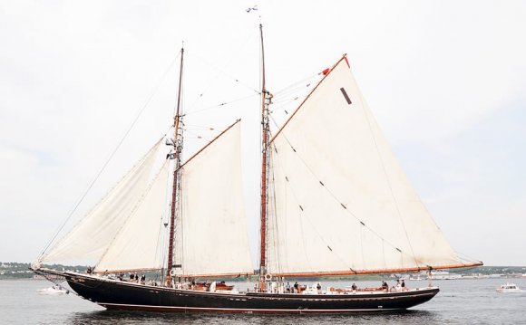 Bluenose II in full sail