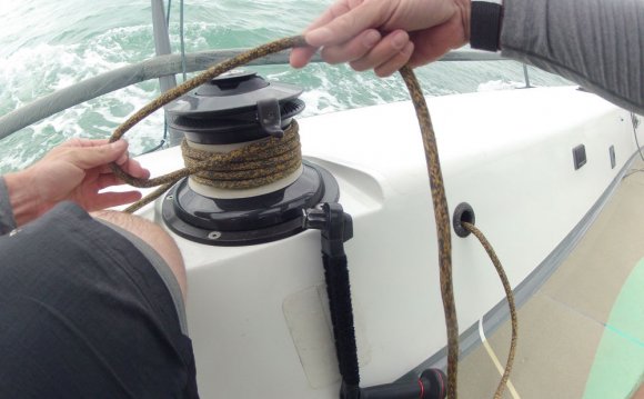 Sailing winch handle