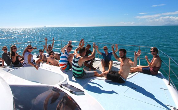 Whitsunday Islands Sailing Tours